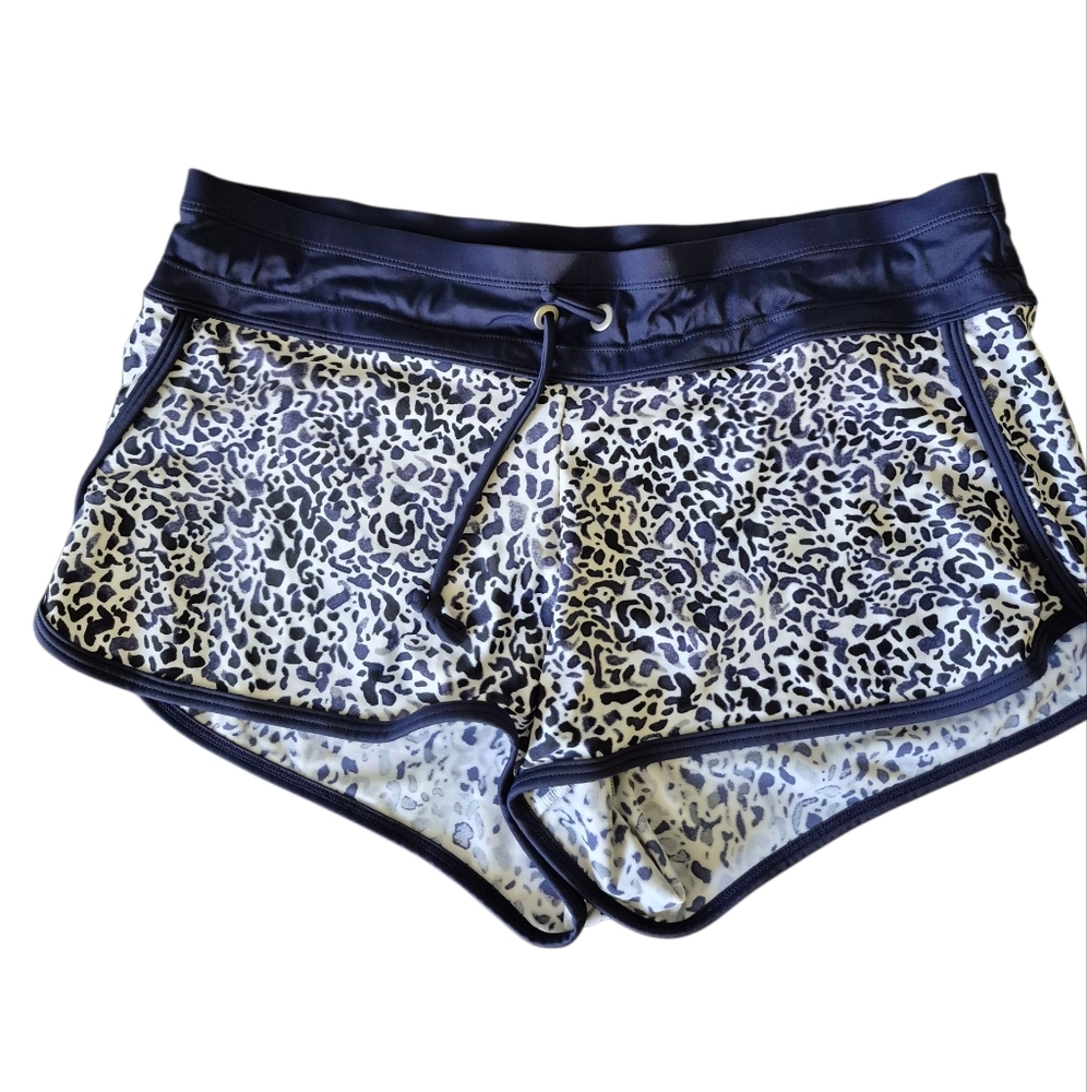 Athleta Leopard Print Athletic Shorts Size Black And Blue M